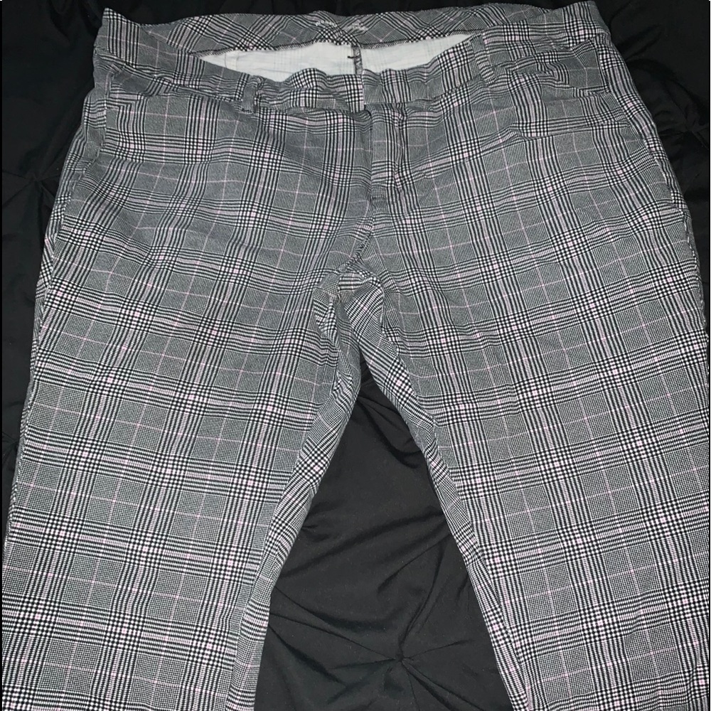 Old Navy Pixie Pants